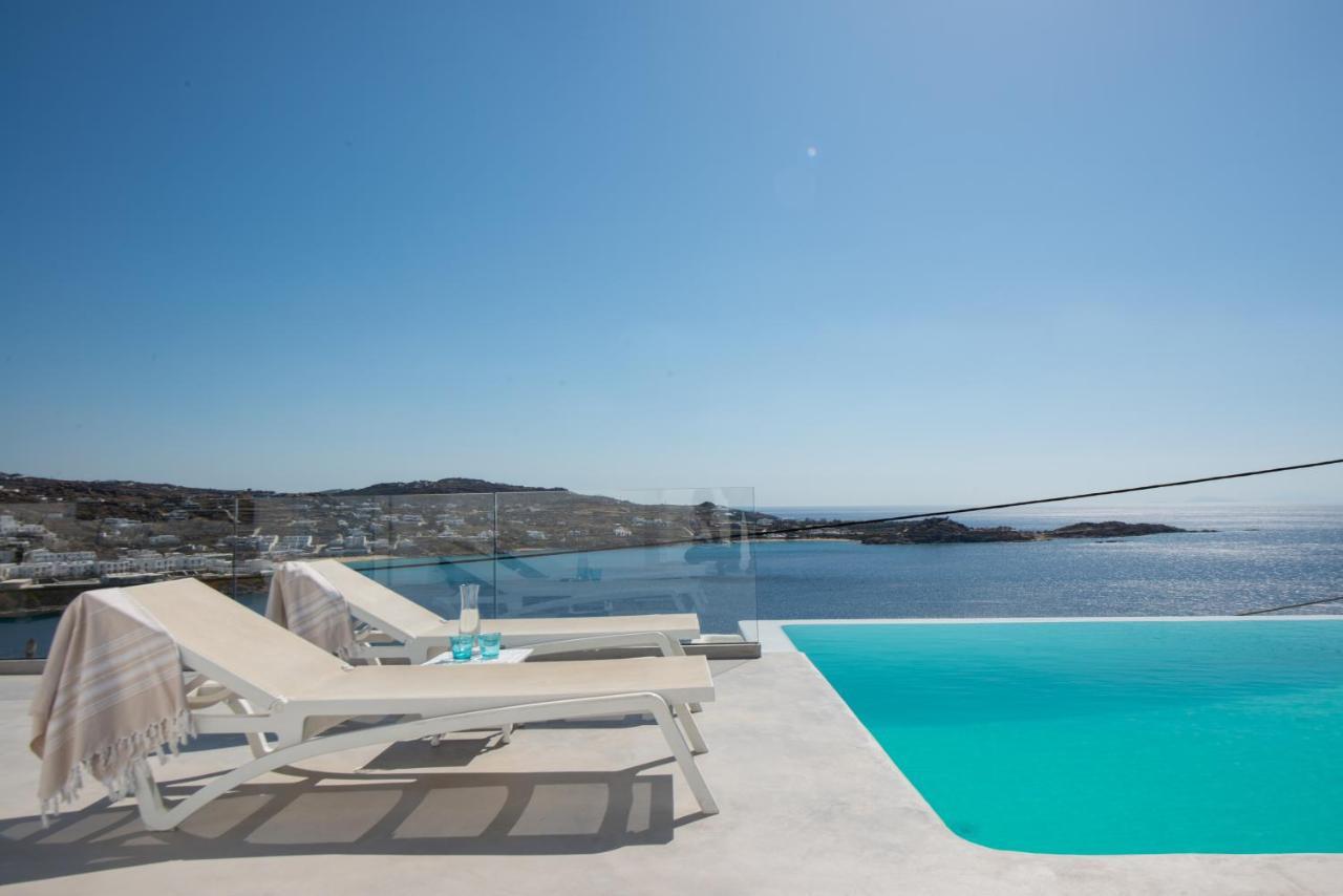 Isabella - Psarou Villa Psarrou
